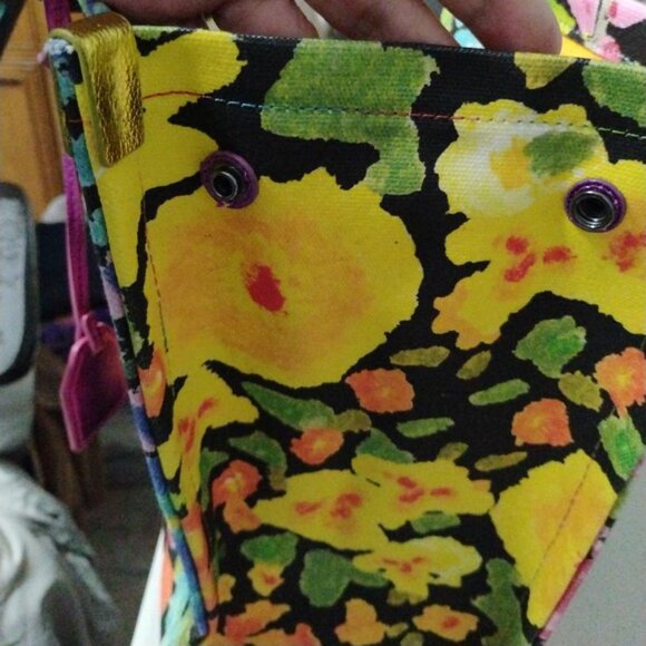 NWT Kurt Geiger Multicolor Floral Large Southbank Tote Bag with Metallic Accents - Picture 10 of 13